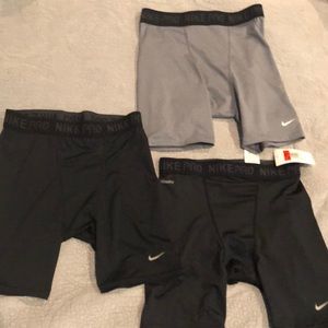 New with tags 3 pair of Nike pro underwear large two black pair one pair grey